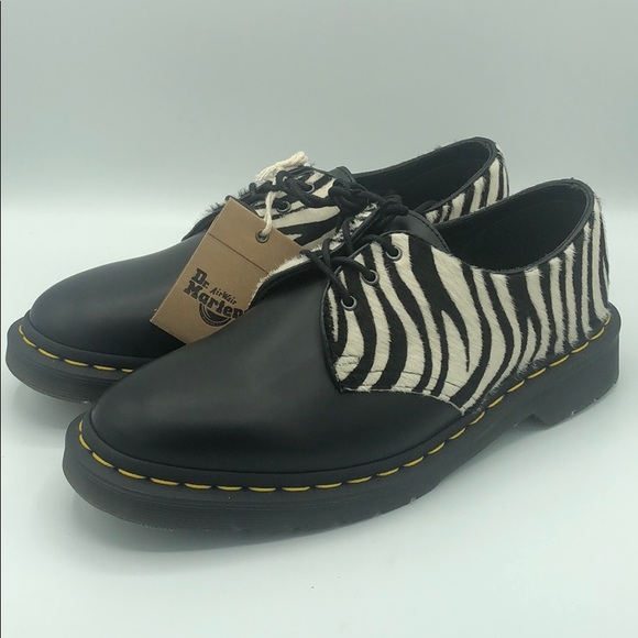 dr martens 1461 zebra